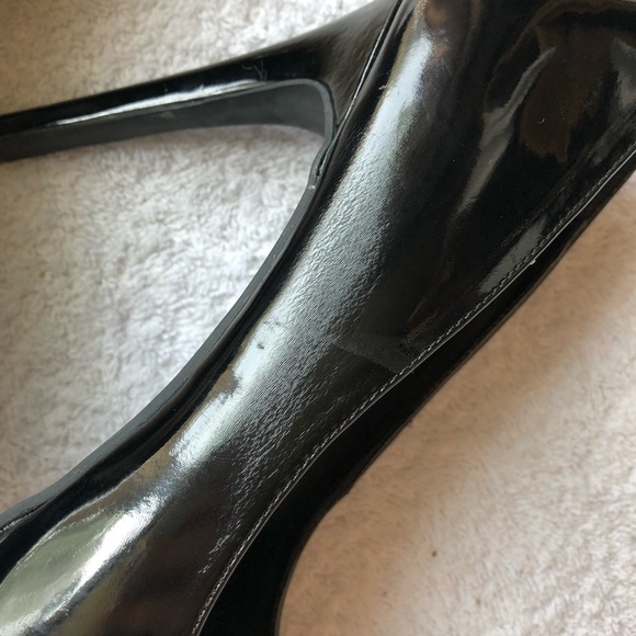 Candie’s black heels - Picture 6 of 8